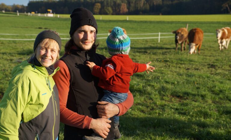 Matthias Kraft und Esther Müller 3 Rinder vom Bauernhof Kraft